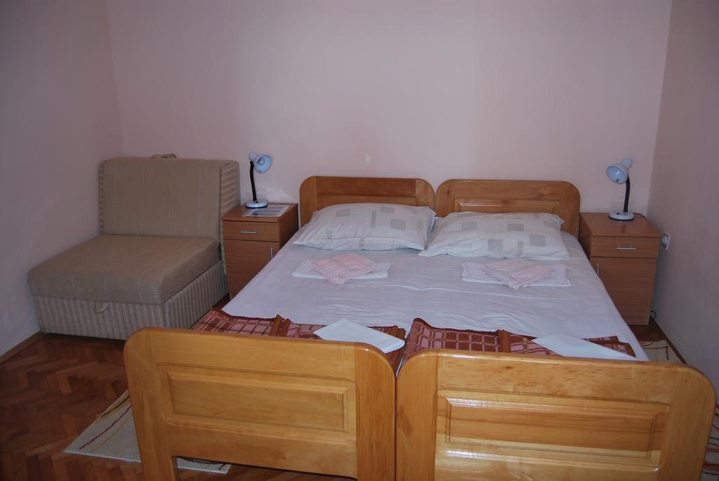 Apartments Srzentic Petrovac Exterior photo
