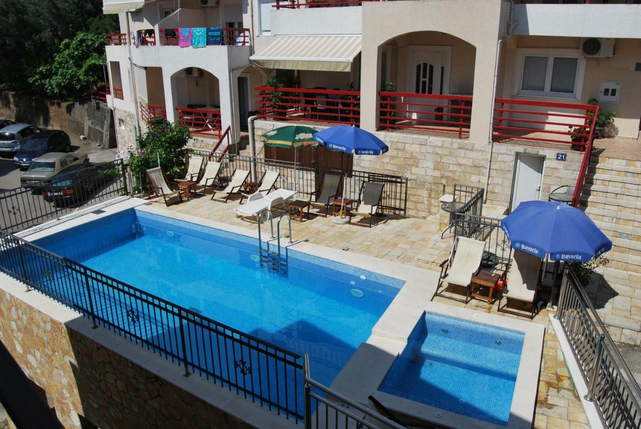 Apartments Srzentic Petrovac Exterior photo