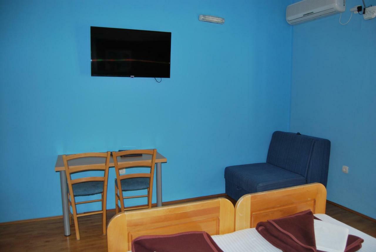Apartments Srzentic Petrovac Exterior photo