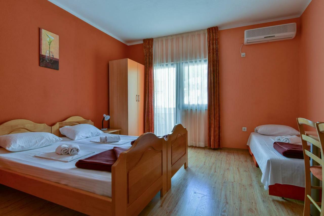 Apartments Srzentic Petrovac Exterior photo