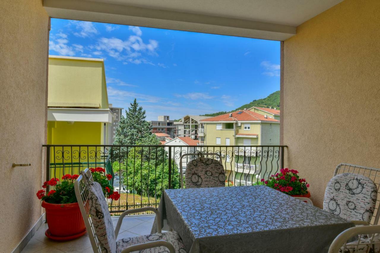 Apartments Srzentic Petrovac Exterior photo