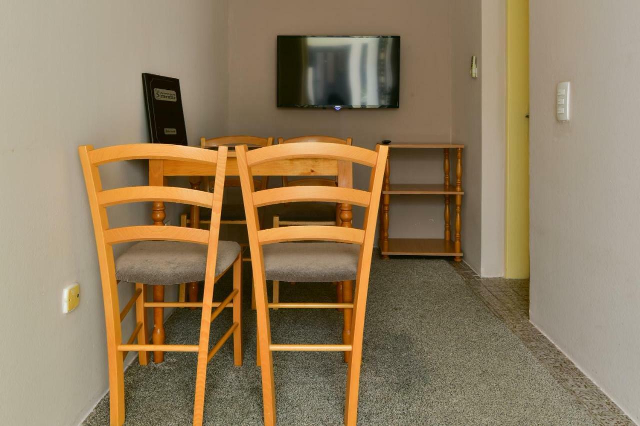 Apartments Srzentic Petrovac Exterior photo